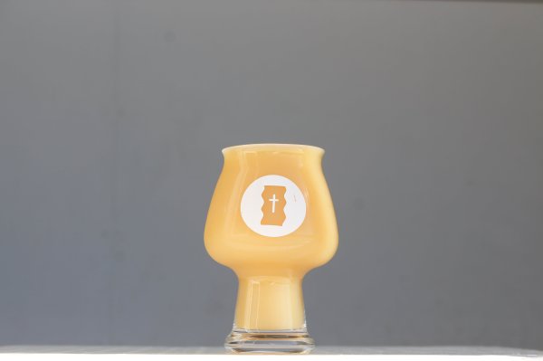 画像2: Totopia Brewery　Foggyphobia（トートピアブルワリー フォギーフォビア）　500ml (2)